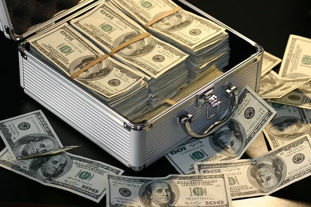 The US Added 700,000 New Millionaires in 2017: Here’s How You Could Become One in 2018